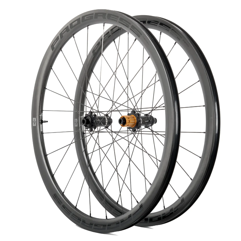 PROGRESS AERO DISC GRAFENO. Juego (Cubierta / Tubeless Ready)