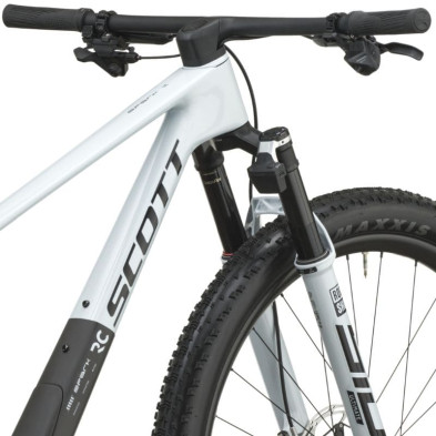 Scott Spark RC World Cup 2027. Bicicleta MTB XC. Cumulus White / Carbon Black