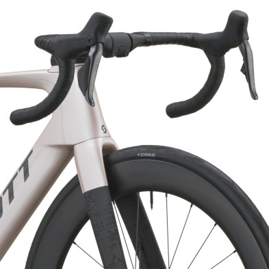 Scott Foil RC 10 2027. Bicicleta carretera. Champagne Pink / Carbon Black