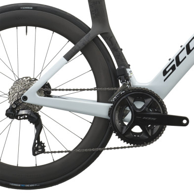 Scott Foil RC 20 2027. Bicicleta carretera. Cumulus White / Carbon Black