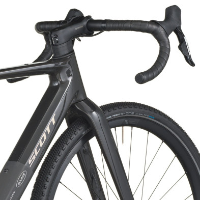 Scott Solace Gravel 30 2027. E-bike gravel. Carbon Black